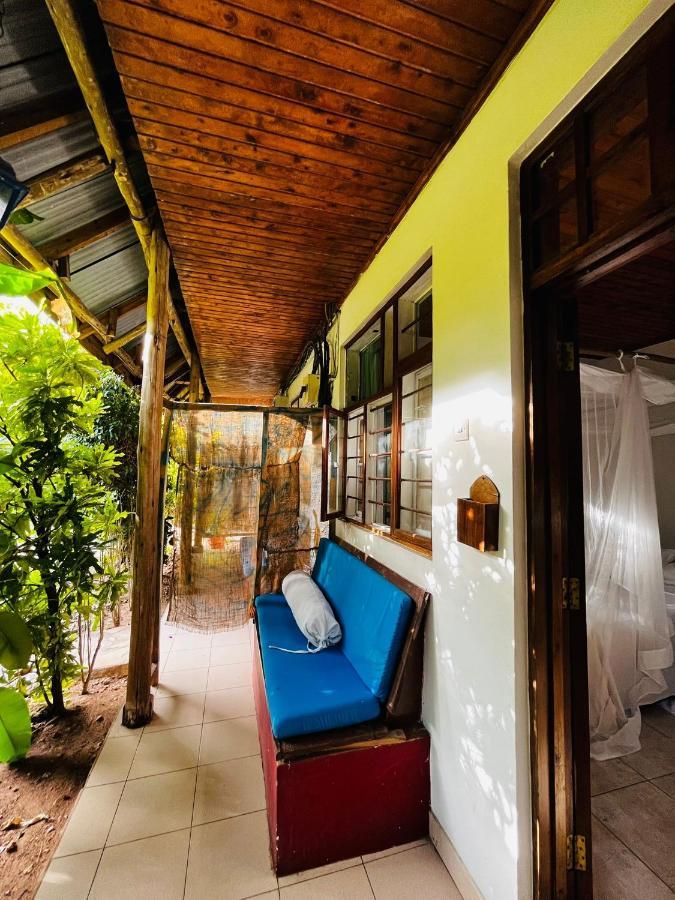 Hotel Triniti Oysterbay Dar es Salaam Exterior foto