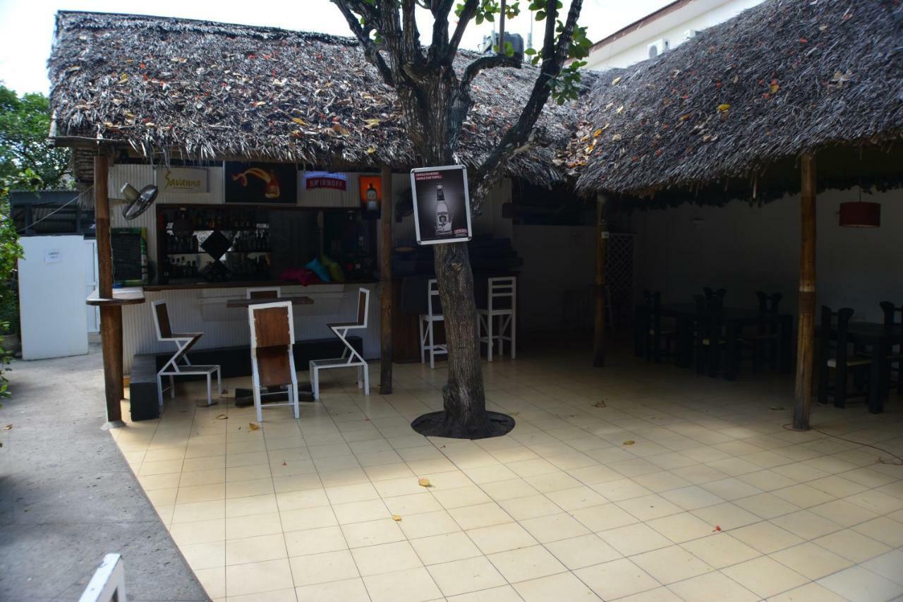 Hotel Triniti Oysterbay Dar es Salaam Exterior foto